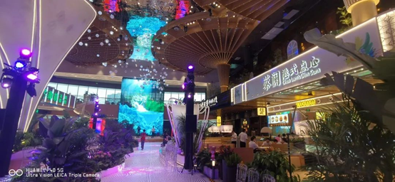 Прозрачный светодиодный экран для торговых центров