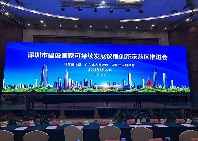 P2.9 rental LED screen (2)