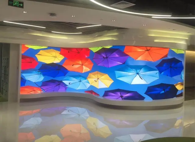 Curved LED Screen